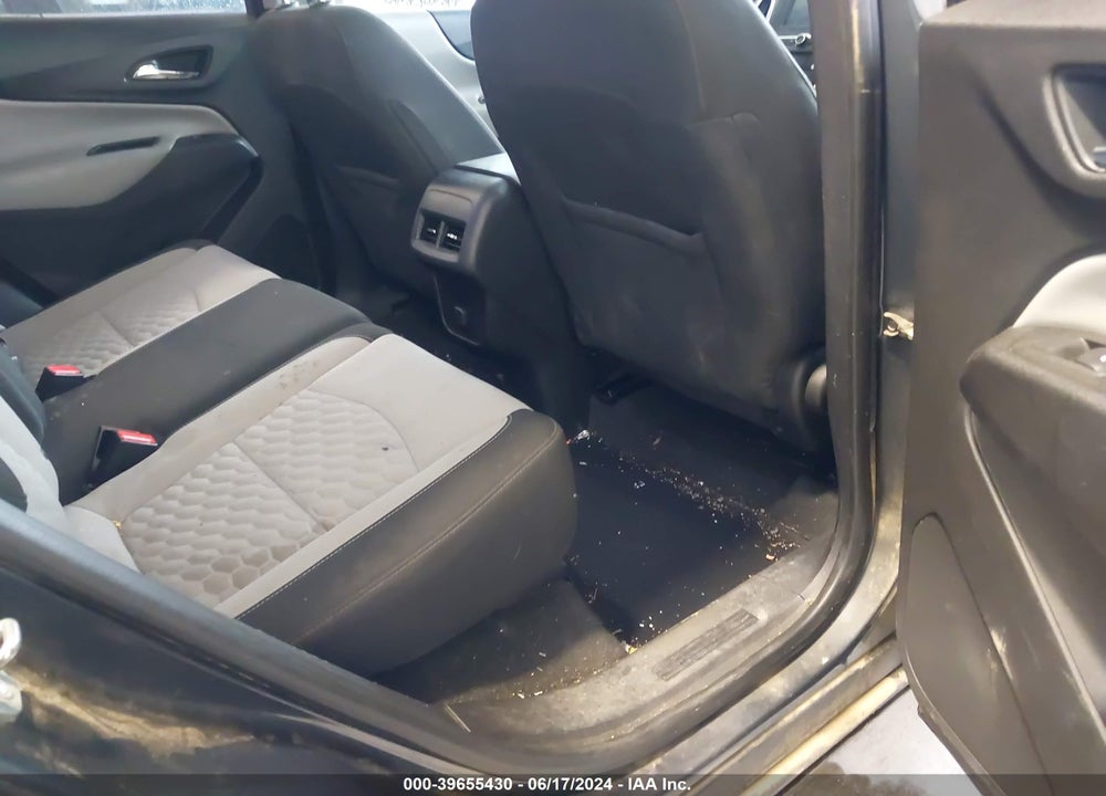 2018 CHEVROLET EQUINOX LS VIN: 3GNAXHEV3JL109552
