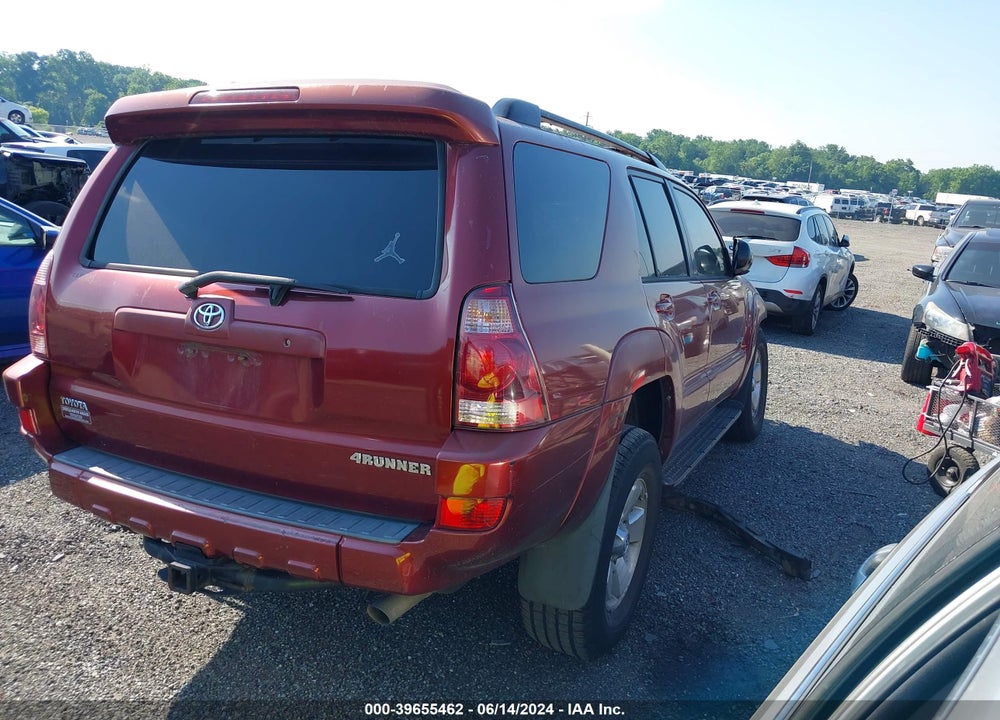2005 TOYOTA 4RUNNER SR5 V8 VIN: JTEBT14R958026695