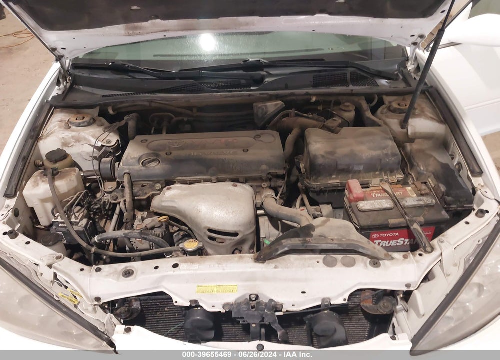 2005 TOYOTA CAMRY LE VIN: 4T1BE32K35U590572