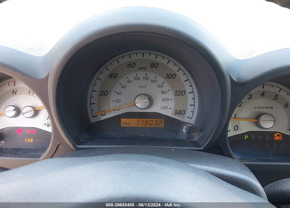 2005 SCION TC VIN: JTKDE177550025391