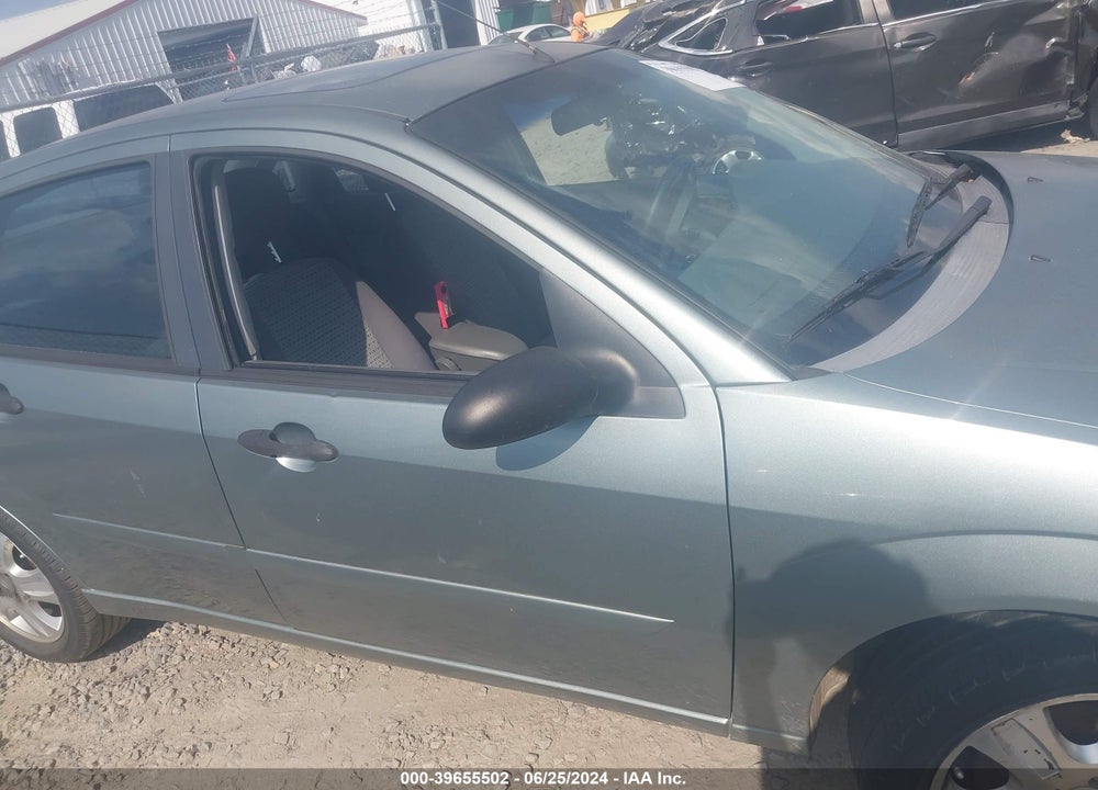 2005 FORD FOCUS ZX4 VIN: 1FAFP34N65W161217