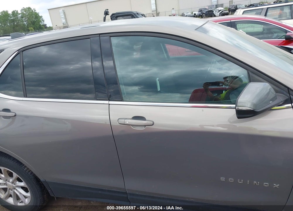 2019 CHEVROLET EQUINOX LT VIN: 3GNAXUEV0KS500853