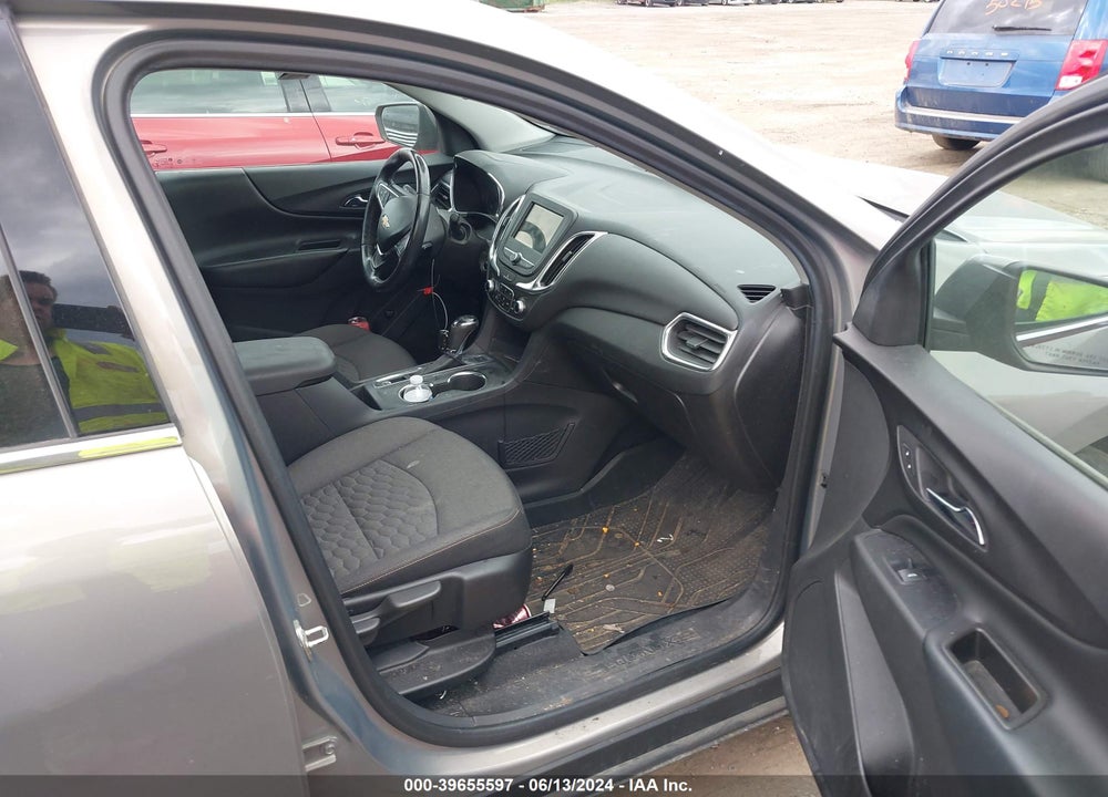 2019 CHEVROLET EQUINOX LT VIN: 3GNAXUEV0KS500853