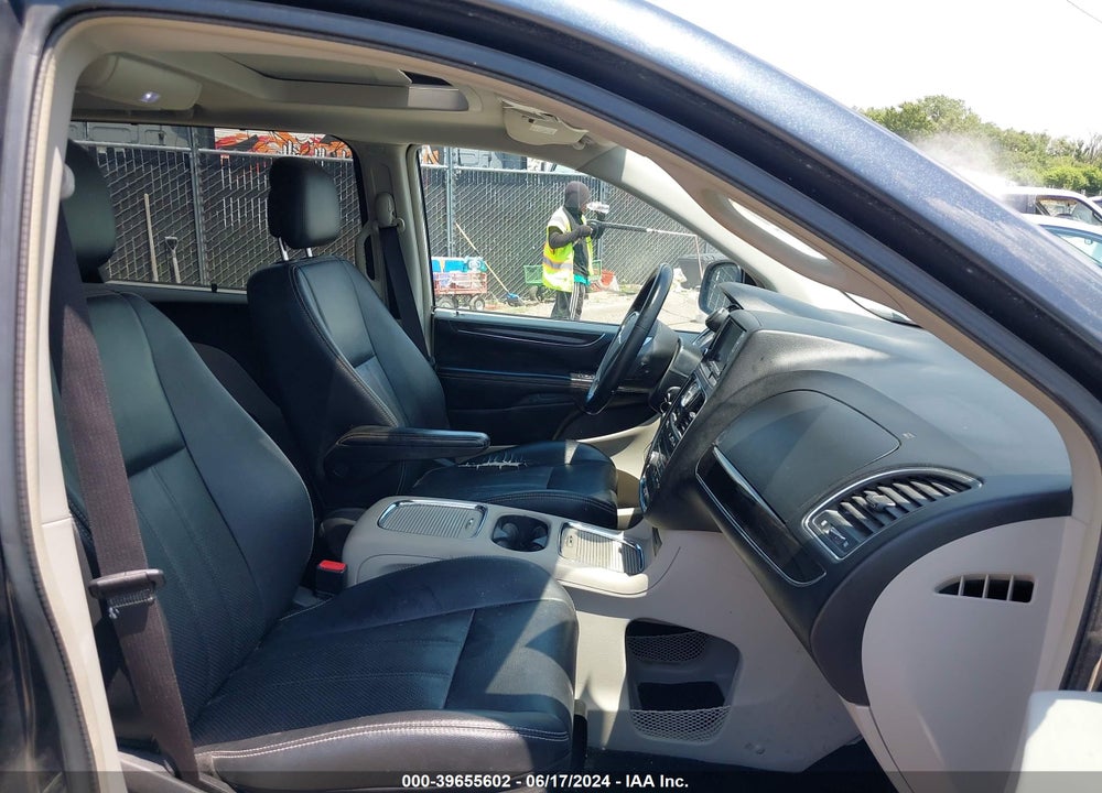 2014 CHRYSLER TOWN & COUNTRY TOURING-L VIN: 2C4RC1CG5ER108107