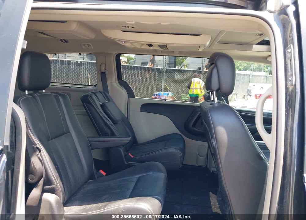 2014 CHRYSLER TOWN & COUNTRY TOURING-L VIN: 2C4RC1CG5ER108107