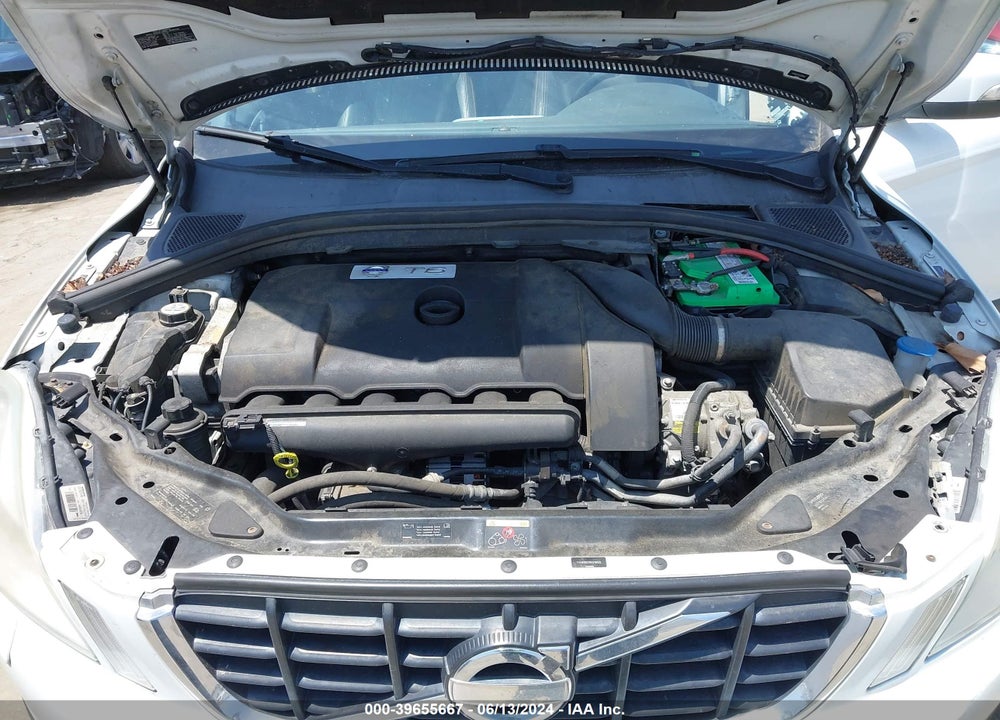 2011 VOLVO XC60 T6/T6 R-DESIGN VIN: YV4902DZ3B2218532
