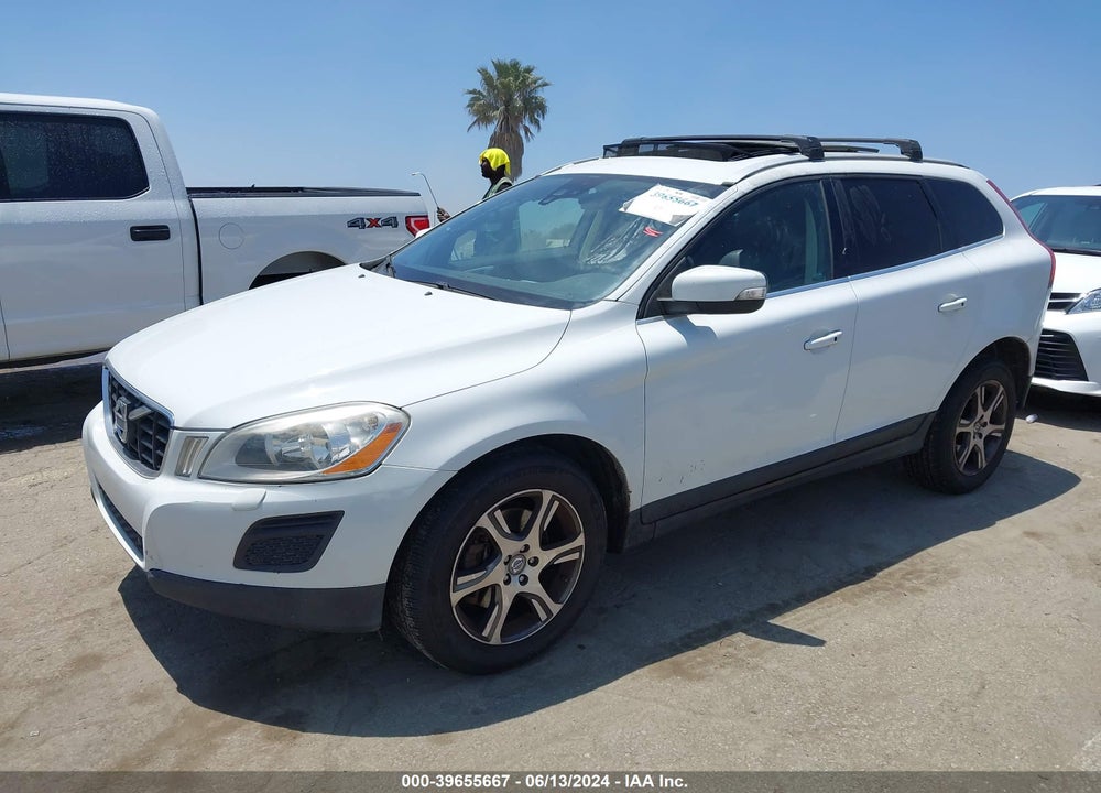 2011 VOLVO XC60 T6/T6 R-DESIGN VIN: YV4902DZ3B2218532