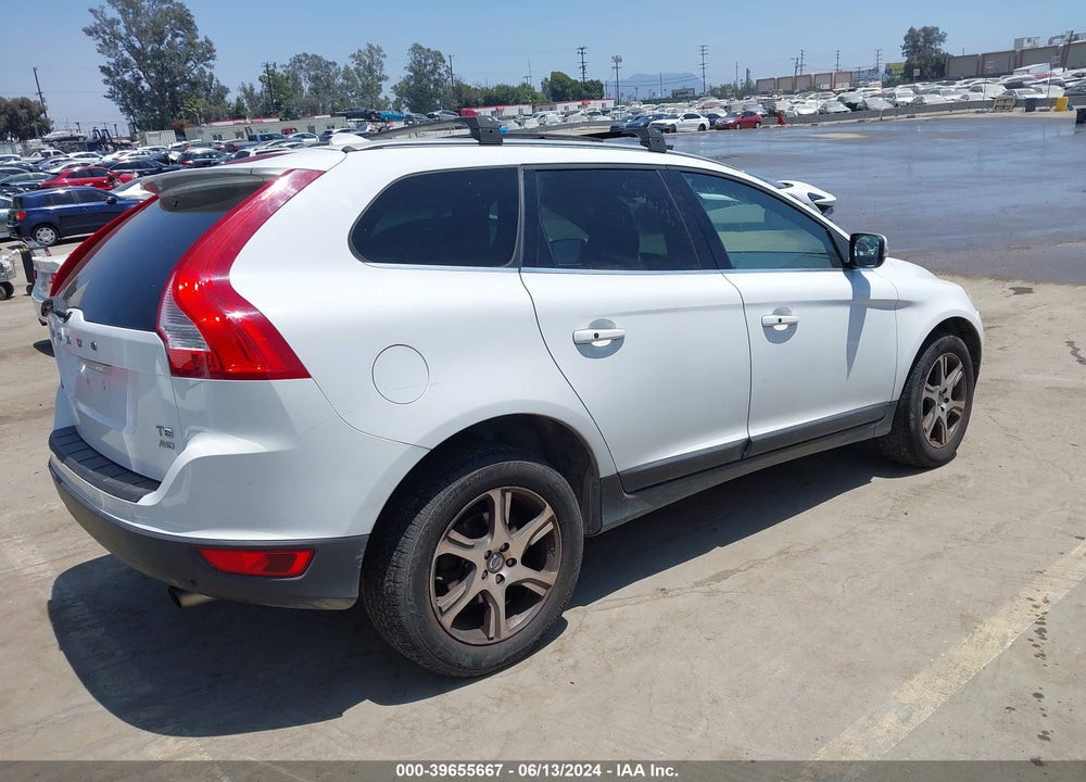 2011 VOLVO XC60 T6/T6 R-DESIGN VIN: YV4902DZ3B2218532