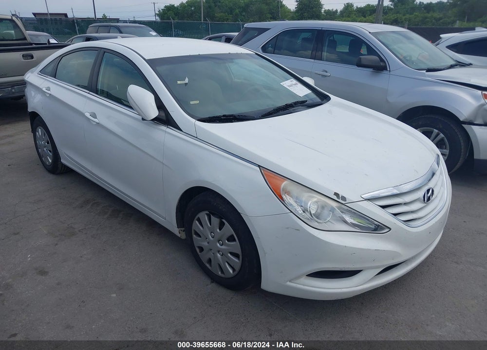 2011 HYUNDAI SONATA VIN: 5NPEB4AC6BH053789