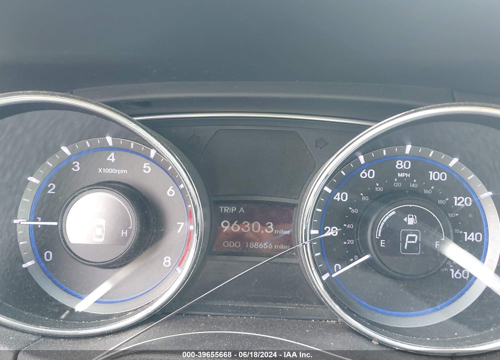 2011 HYUNDAI SONATA VIN: 5NPEB4AC6BH053789