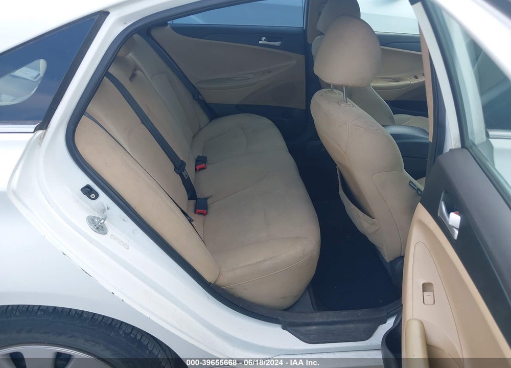 2011 HYUNDAI SONATA VIN: 5NPEB4AC6BH053789
