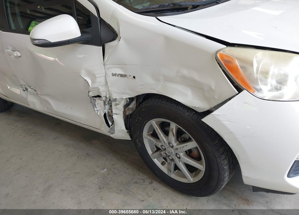 2012 TOYOTA PRIUS C THREE VIN: JTDKDTB39C1016699