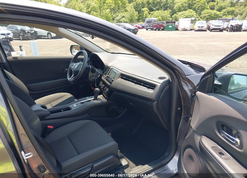 2021 HONDA HR-V AWD LX VIN: 3CZRU6H30MM739217