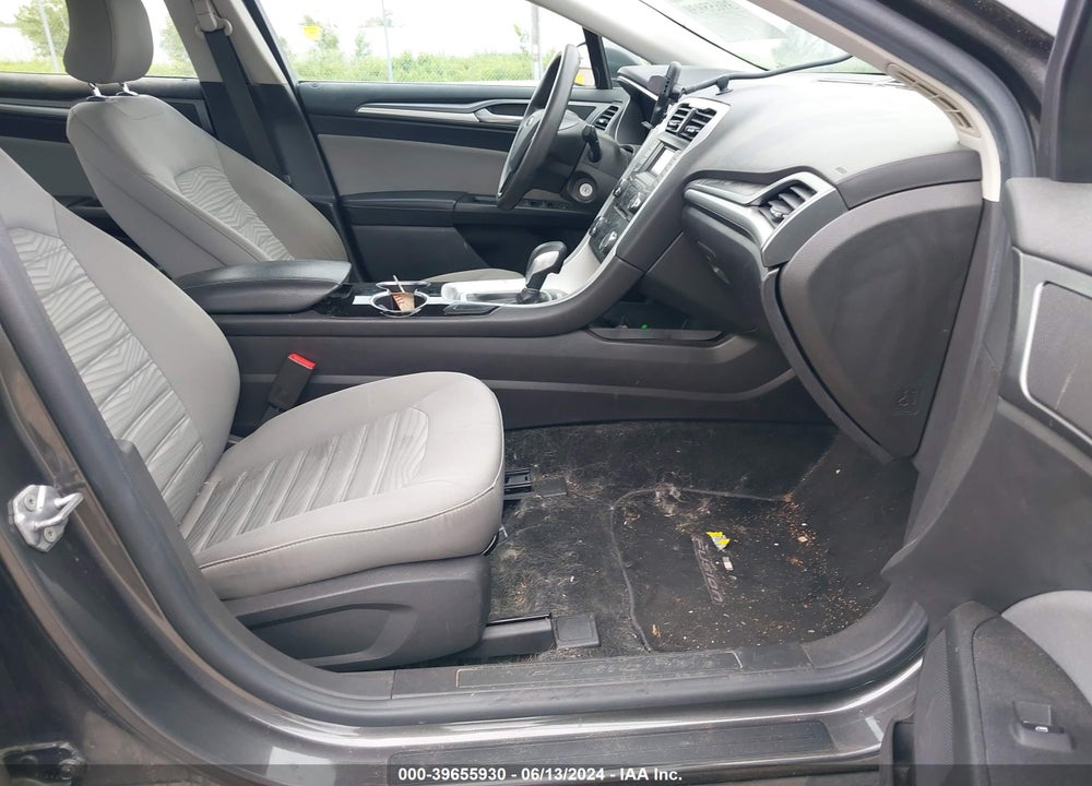 2016 FORD FUSION S VIN: 3FA6P0G70GR352343