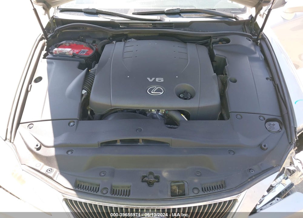2007 LEXUS IS 250 VIN: JTHBK262575038777