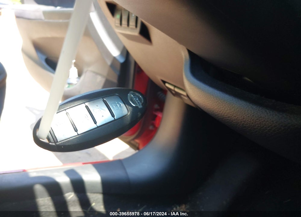 2015 NISSAN SENTRA SR VIN: 3N1AB7APXFY357836