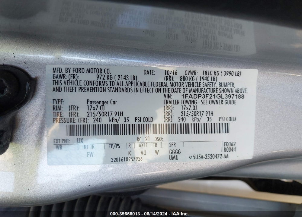 2016 FORD FOCUS SE VIN: 1FADP3F21GL397188