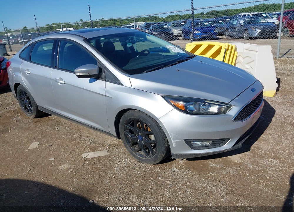 2016 FORD FOCUS SE VIN: 1FADP3F21GL397188