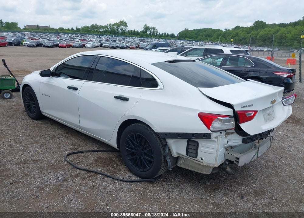 2018 CHEVROLET MALIBU LT VIN: 1G1ZD5ST3JF175916