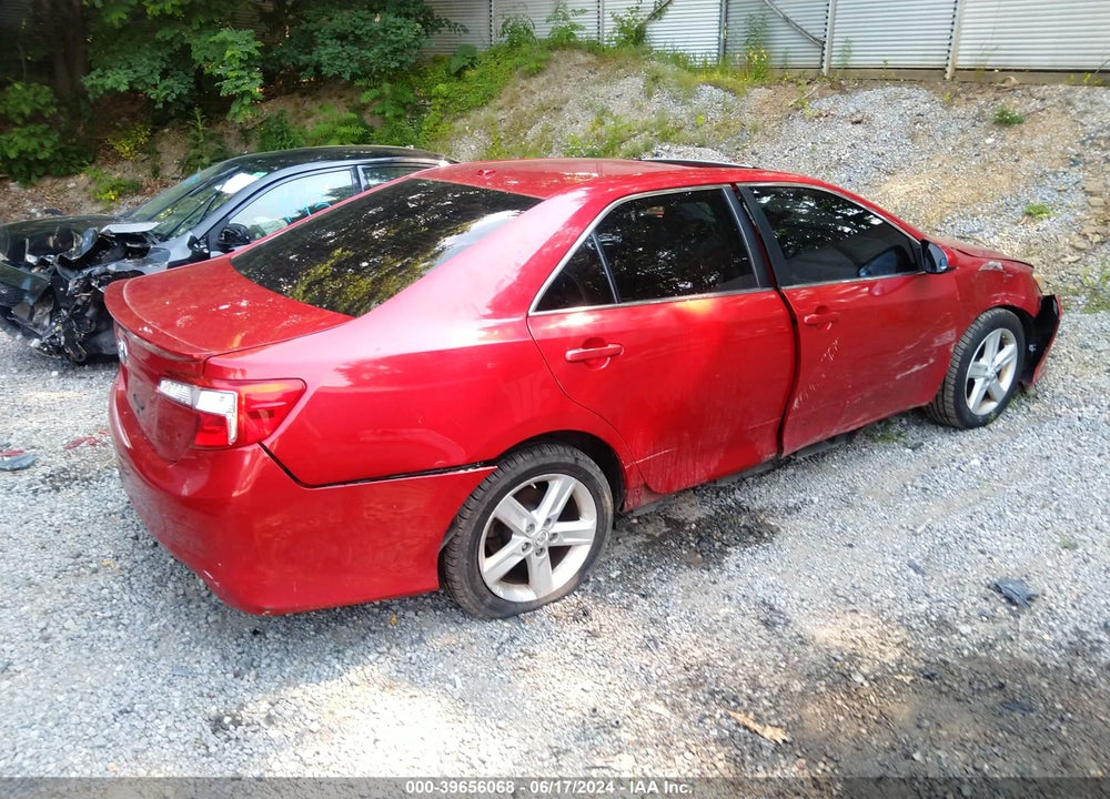 2012 TOYOTA CAMRY SE VIN: 4T1BF1FK5CU615304