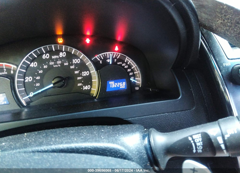 2012 TOYOTA CAMRY SE VIN: 4T1BF1FK5CU615304