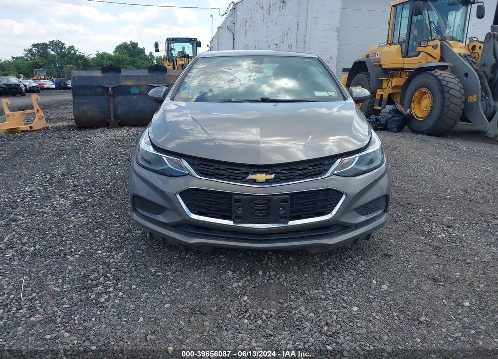2017 CHEVROLET CRUZE LT AUTO VIN: 1G1BE5SM2H7275386