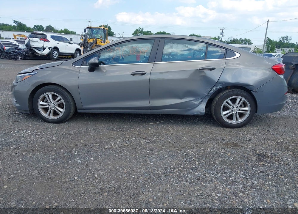 2017 CHEVROLET CRUZE LT AUTO VIN: 1G1BE5SM2H7275386