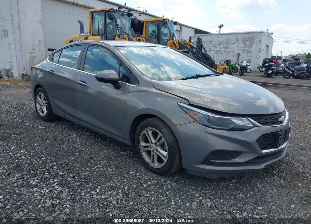 2017 CHEVROLET CRUZE LT AUTO VIN: 1G1BE5SM2H7275386