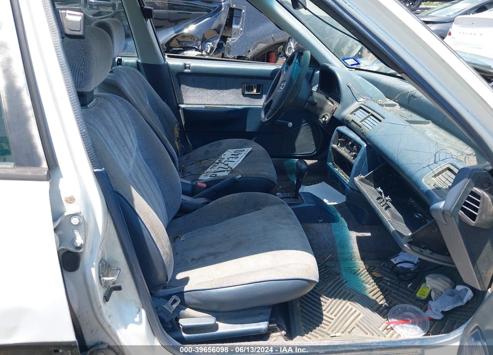 1991 HONDA CIVIC DX VIN: 1HGED3644ML077143
