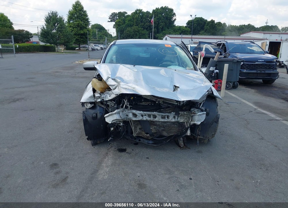 2018 FORD FOCUS SE VIN: 1FADP3K23JL326927