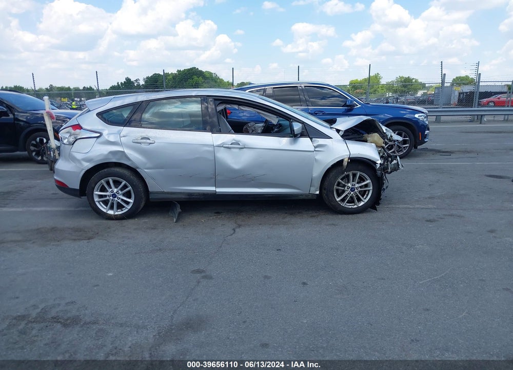 2018 FORD FOCUS SE VIN: 1FADP3K23JL326927