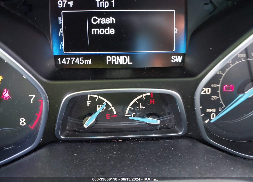2018 FORD FOCUS SE VIN: 1FADP3K23JL326927