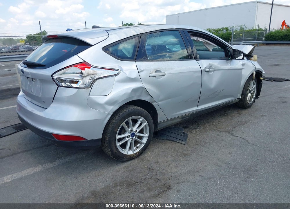 2018 FORD FOCUS SE VIN: 1FADP3K23JL326927