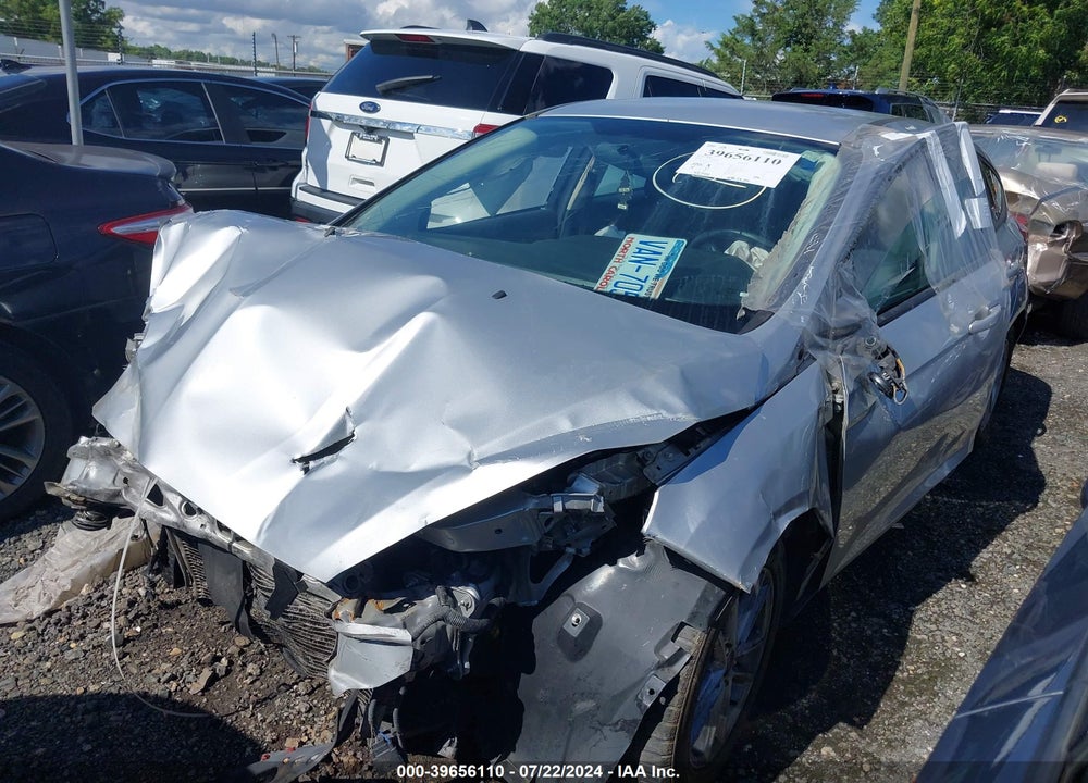 2018 FORD FOCUS SE VIN: 1FADP3K23JL326927