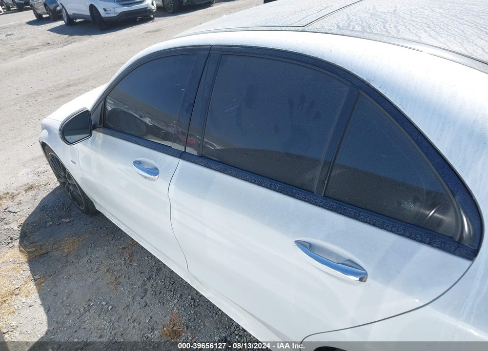 2021 MERCEDES-BENZ C 300 SEDAN VIN: W1KWF8DB4MR649147