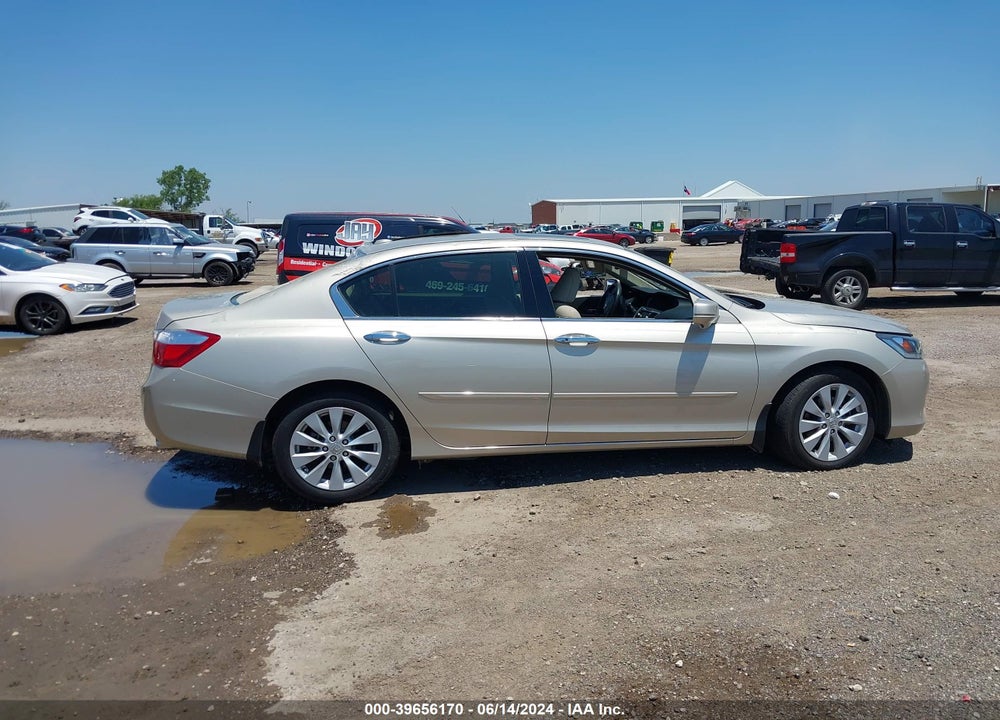 2015 HONDA ACCORD EX-L V-6 VIN: 1HGCR3F82FA016545