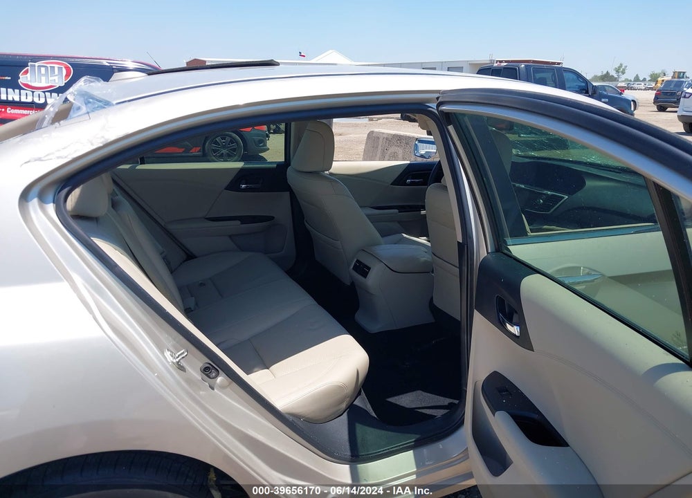2015 HONDA ACCORD EX-L V-6 VIN: 1HGCR3F82FA016545