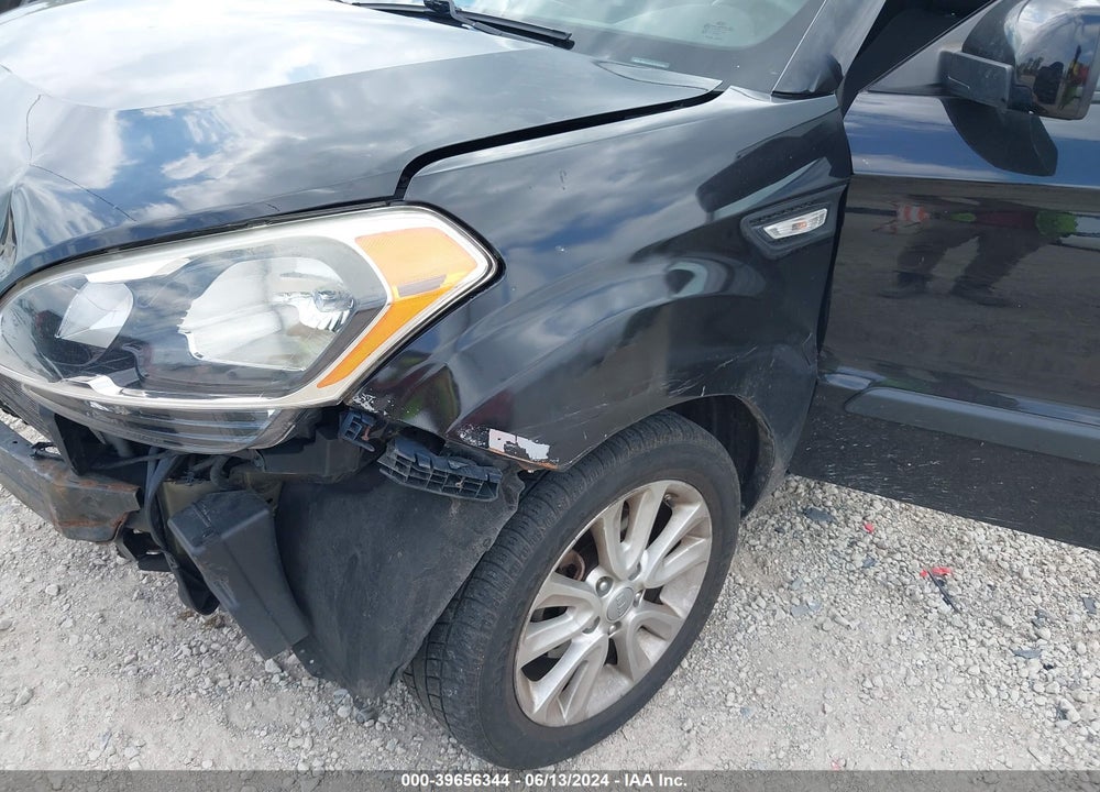 2013 KIA SOUL VIN: KNDJT2A57D7612114