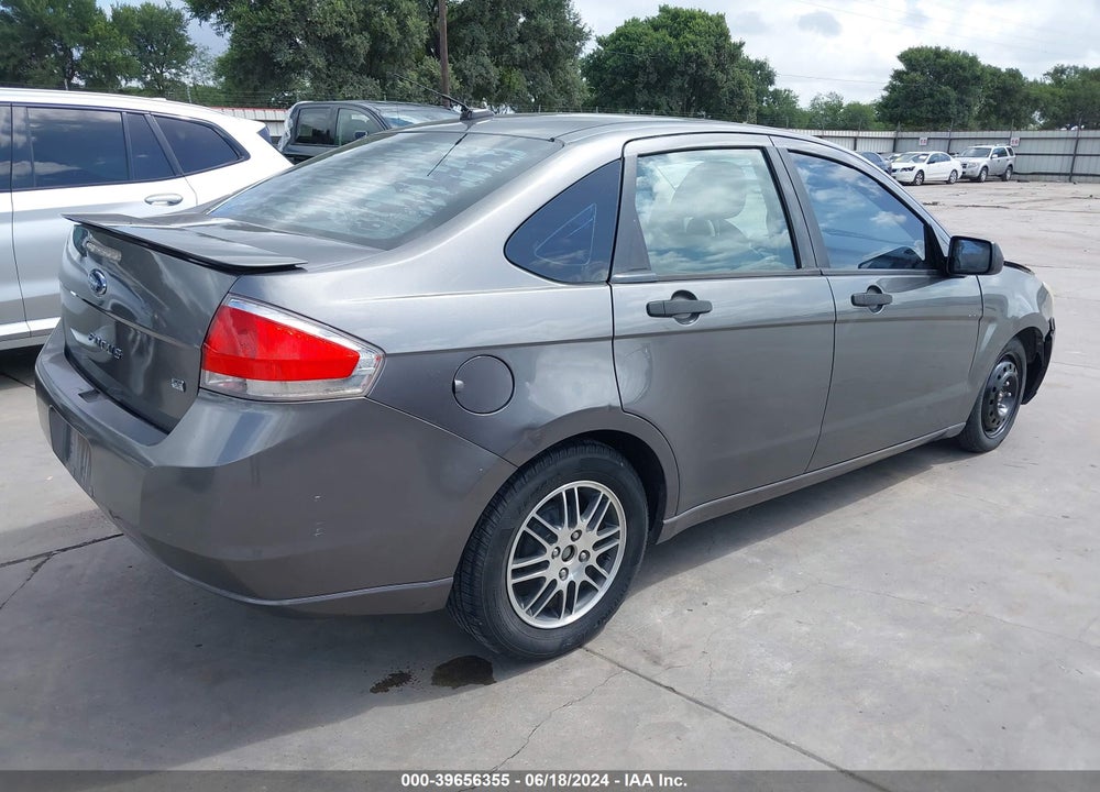 2011 FORD FOCUS SE VIN: 1FAHP3FN6BW126761