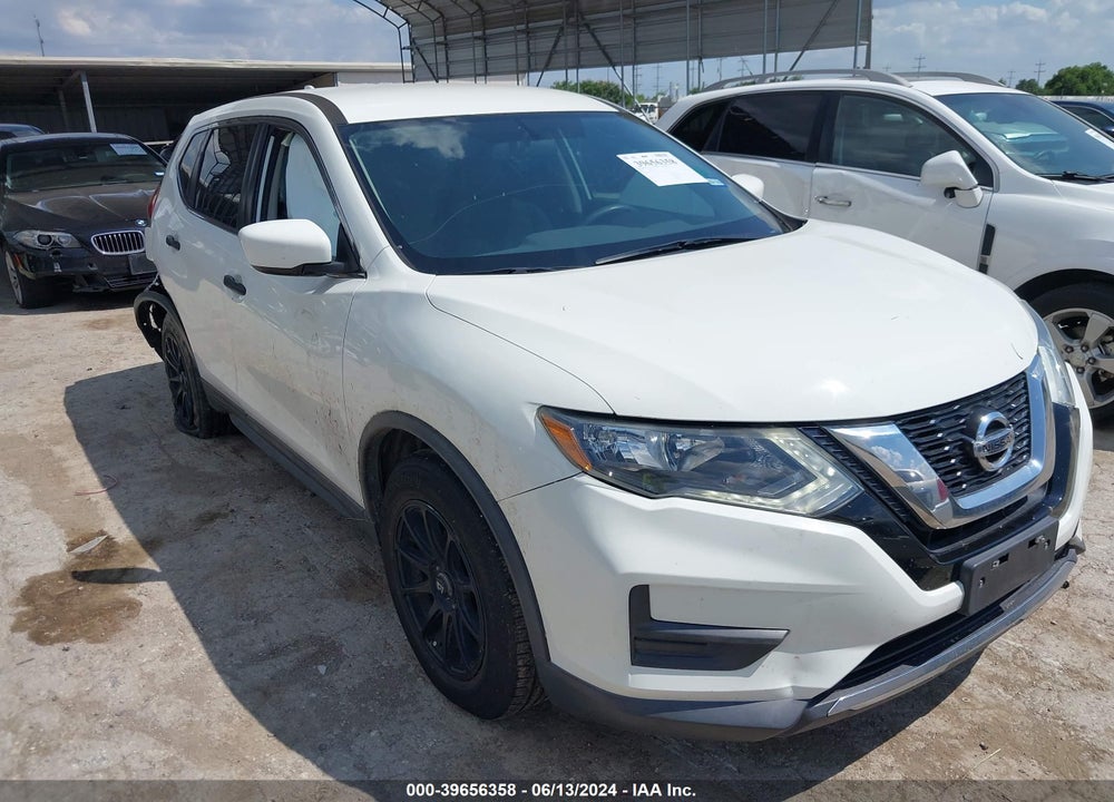 2017 NISSAN ROGUE S VIN: 5N1AT2MT4HC779338