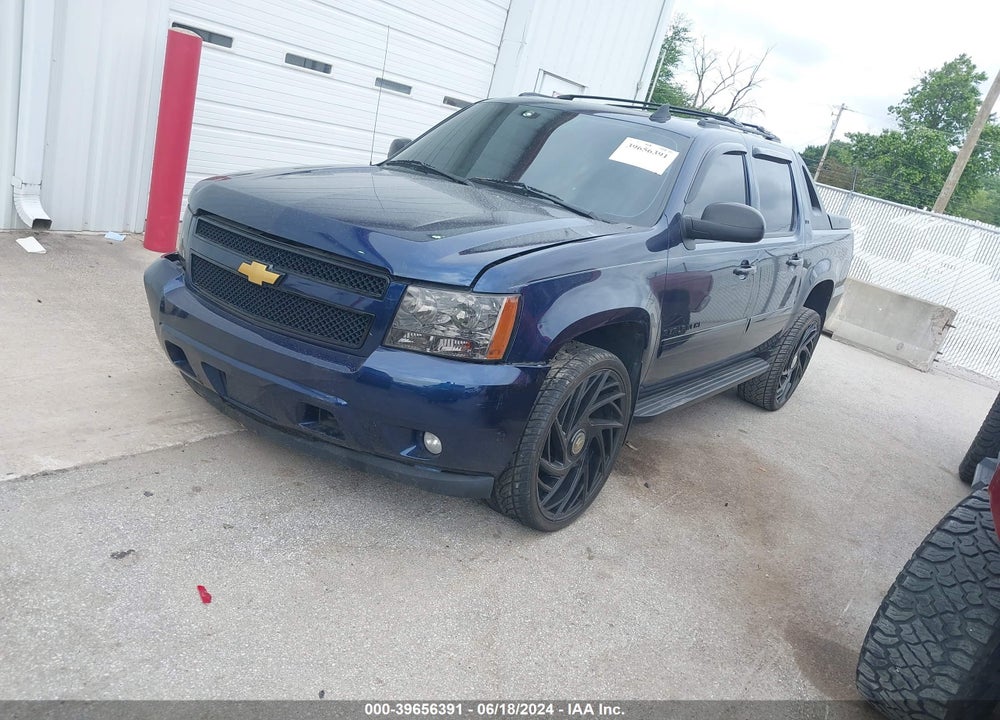 2011 CHEVROLET AVALANCHE 1500 LTZ VIN: 3GNTKGE3XBG169838