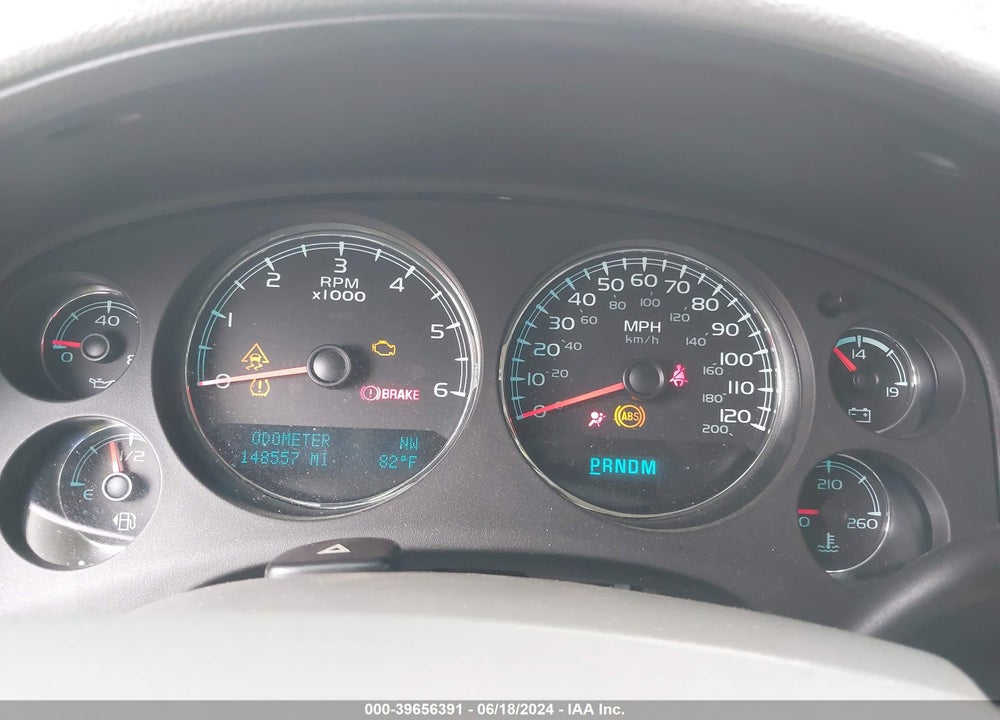 2011 CHEVROLET AVALANCHE 1500 LTZ VIN: 3GNTKGE3XBG169838