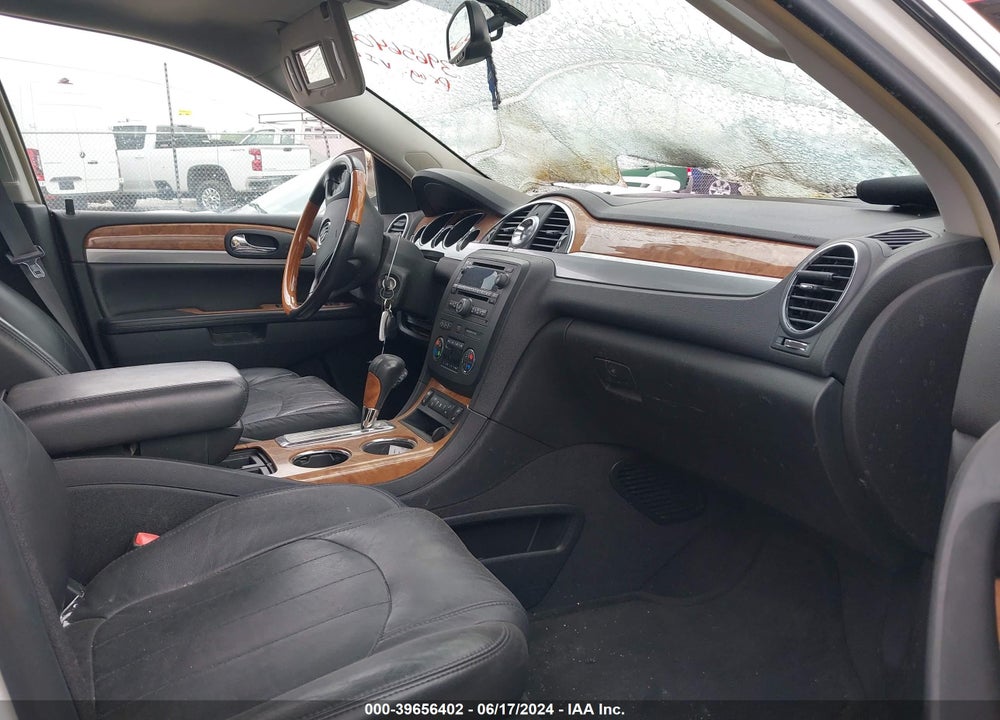 2008 BUICK ENCLAVE CXL VIN: 5GAEV237X8J244483
