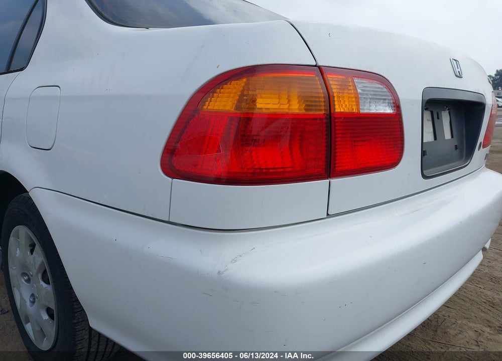 2000 HONDA CIVIC DX VIN: JHMEJ6627YS003913