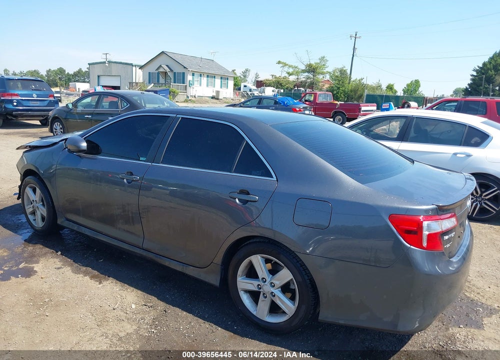 2012 TOYOTA CAMRY SE VIN: 4T1BF1FK0CU617140