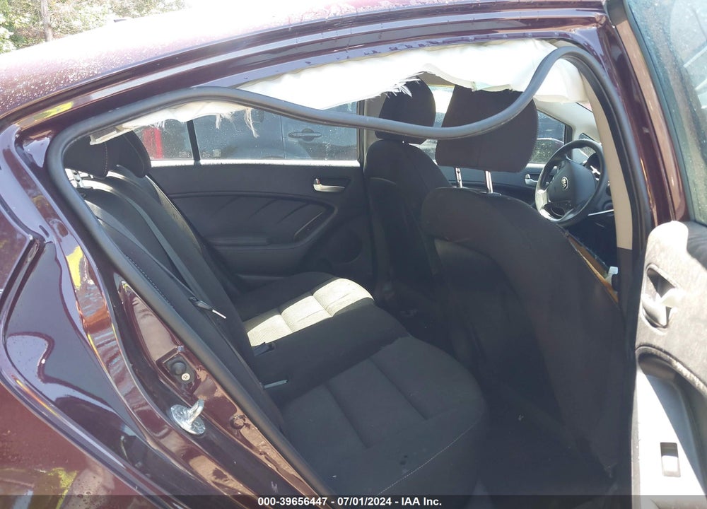 2017 KIA FORTE LX VIN: 3KPFK4A73HE016087