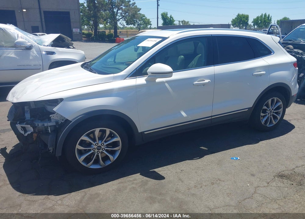2017 LINCOLN MKC SELECT VIN: 5LMTJ2DH1HUL40664