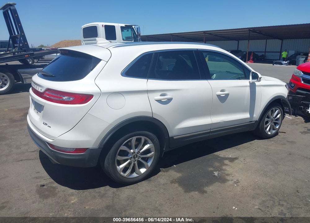 2017 LINCOLN MKC SELECT VIN: 5LMTJ2DH1HUL40664