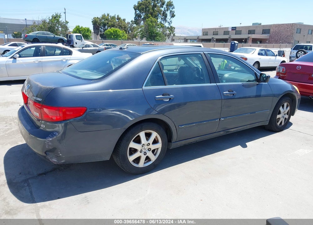 2005 HONDA ACCORD 3.0 EX VIN: 1HGCM66515A063201