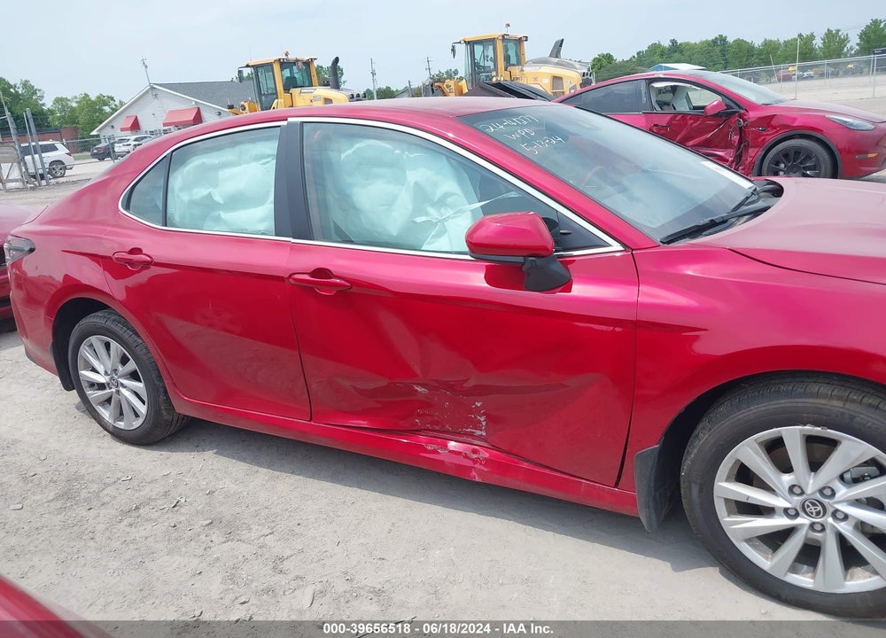 2024 TOYOTA CAMRY LE VIN: 4T1C11BK9RU127586